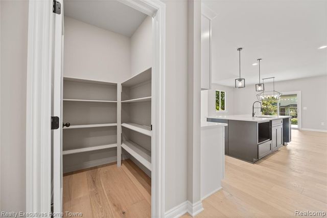 50733 Mistwood Drive, Macomb, MI 48042