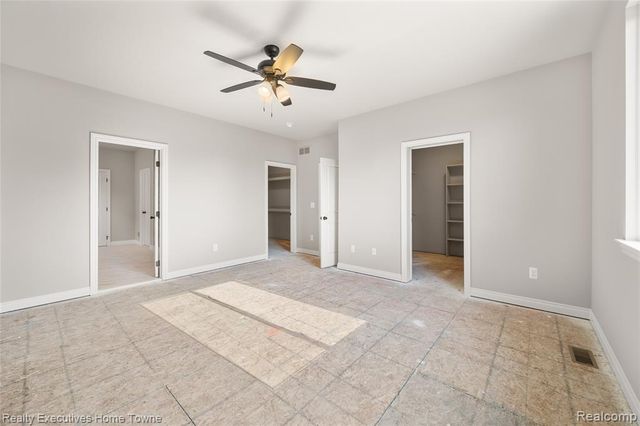 50733 Mistwood Drive, Macomb, MI 48042