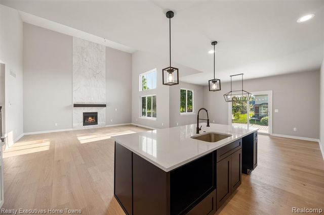 50733 Mistwood Drive, Macomb, MI 48042