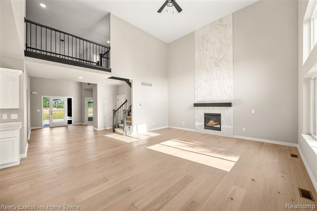 50733 Mistwood Drive, Macomb, MI 48042