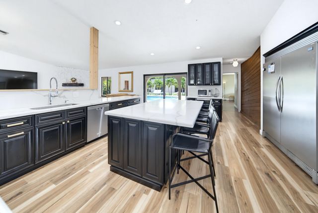 6165 NW 69TH Way, Parkland, FL 33067