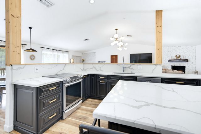6165 NW 69TH Way, Parkland, FL 33067