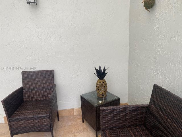 6006 Plum Place, Tamarac, FL 33321
