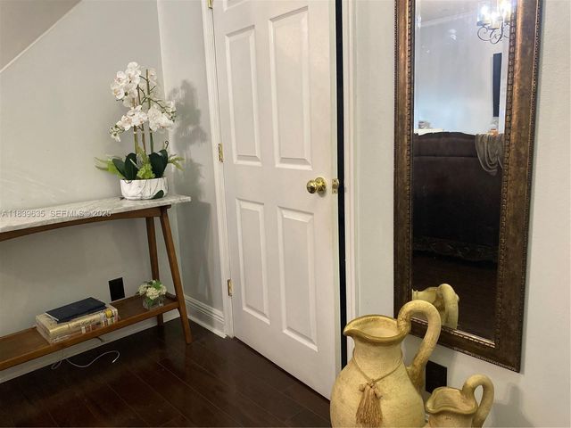 6006 Plum Place, Tamarac, FL 33321