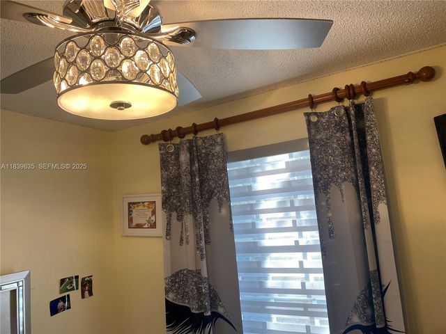 6006 Plum Place, Tamarac, FL 33321