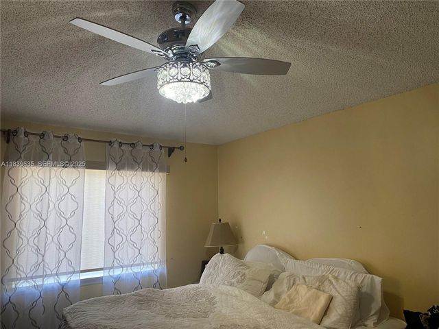 6006 Plum Place, Tamarac, FL 33321