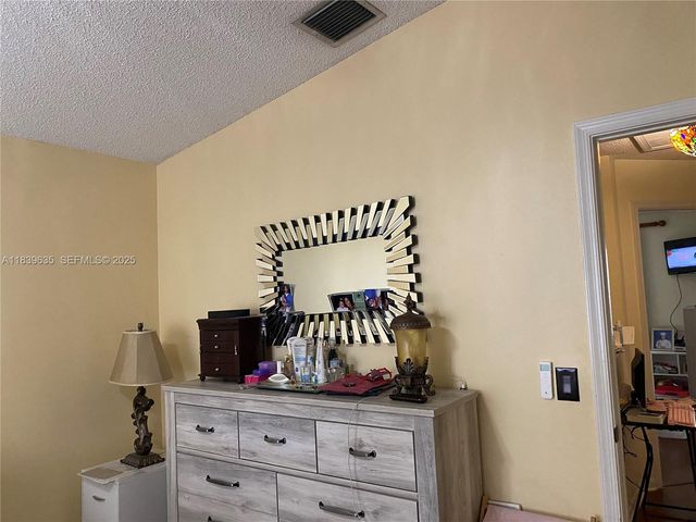 6006 Plum Place, Tamarac, FL 33321