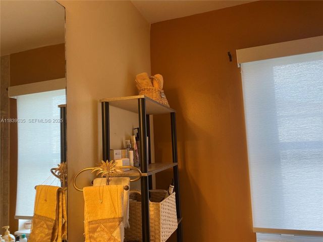 6006 Plum Place, Tamarac, FL 33321