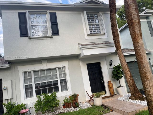6006 Plum Place, Tamarac, FL 33321