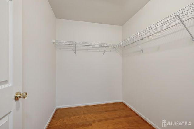 29 Harbor Bay Circle, Old Bridge, NJ 08879