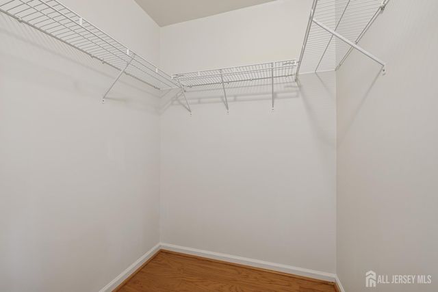 29 Harbor Bay Circle, Old Bridge, NJ 08879