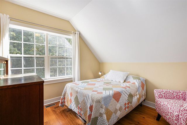 475 Lakeshore Drive, South Haven, MI 49090