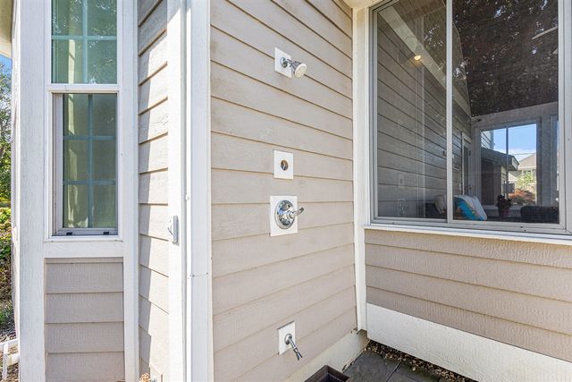 475 Lakeshore Drive, South Haven, MI 49090