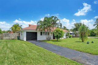 241 SW 13th Street, Boca Raton, FL 33432