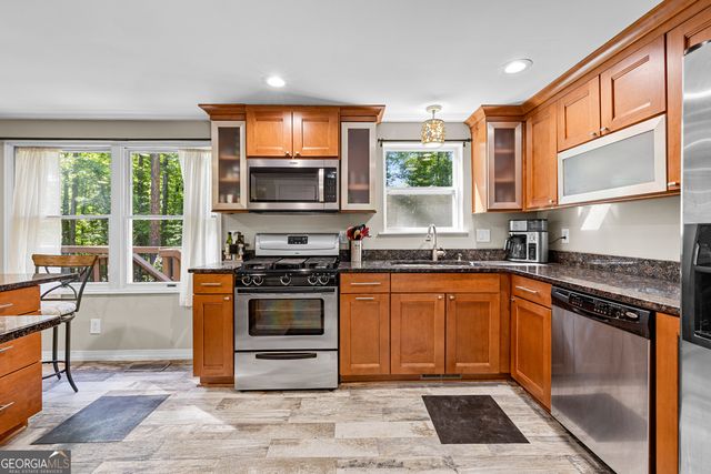 204 Creek Bed Court, Peachtree City, GA 30269