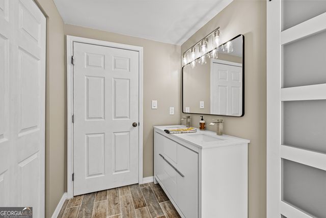 204 Creek Bed Court, Peachtree City, GA 30269