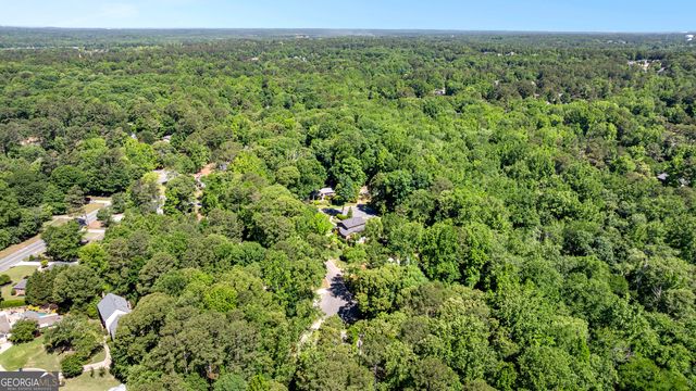 204 Creek Bed Court, Peachtree City, GA 30269