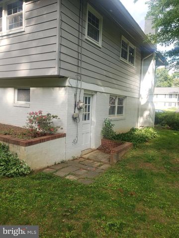 17804 PARK MILL DR, Derwood, MD 20855