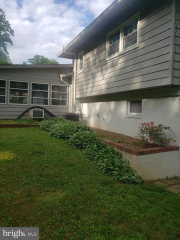 17804 PARK MILL DR, Derwood, MD 20855