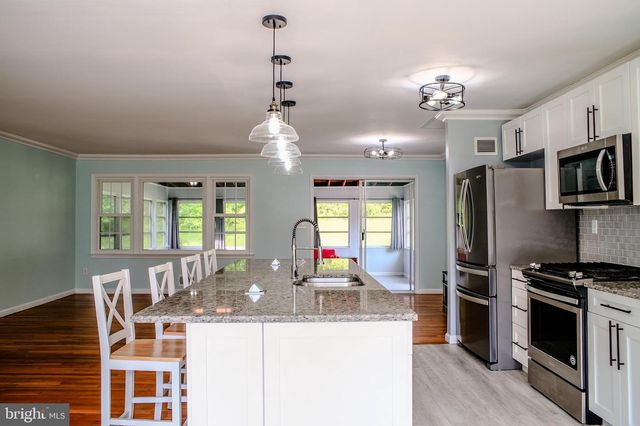 17804 PARK MILL DR, Derwood, MD 20855