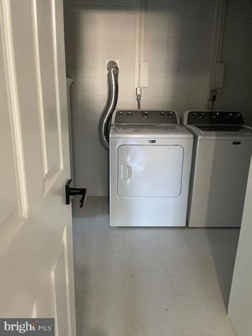 17804 PARK MILL DR, Derwood, MD 20855