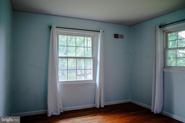 17804 PARK MILL DR, Derwood, MD 20855