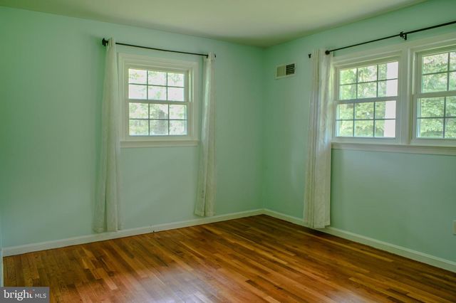 17804 PARK MILL DR, Derwood, MD 20855