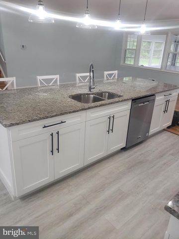 17804 PARK MILL DR, Derwood, MD 20855