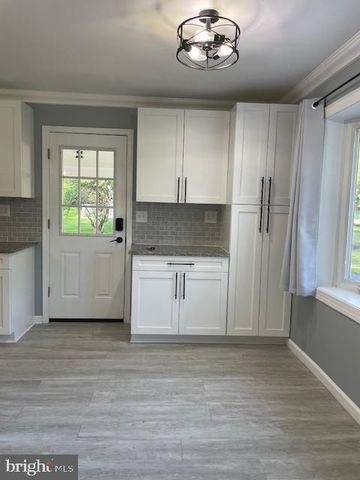 17804 PARK MILL DR, Derwood, MD 20855