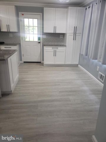 17804 PARK MILL DR, Derwood, MD 20855
