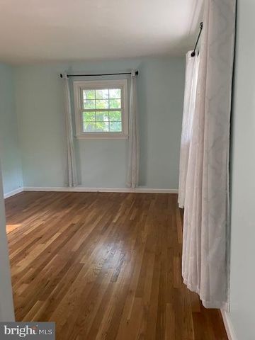 17804 PARK MILL DR, Derwood, MD 20855