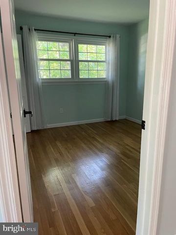 17804 PARK MILL DR, Derwood, MD 20855