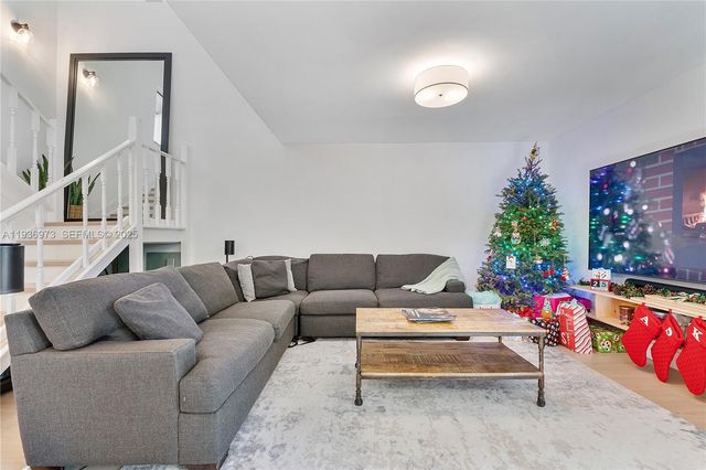 13234 SW 111th Ter. Unit 4-4, Miami, FL 33186