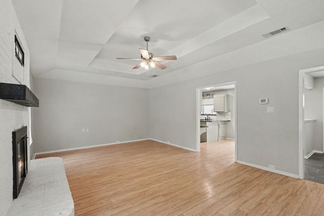 217 Kingswood Road, Willow Park, TX 76087
