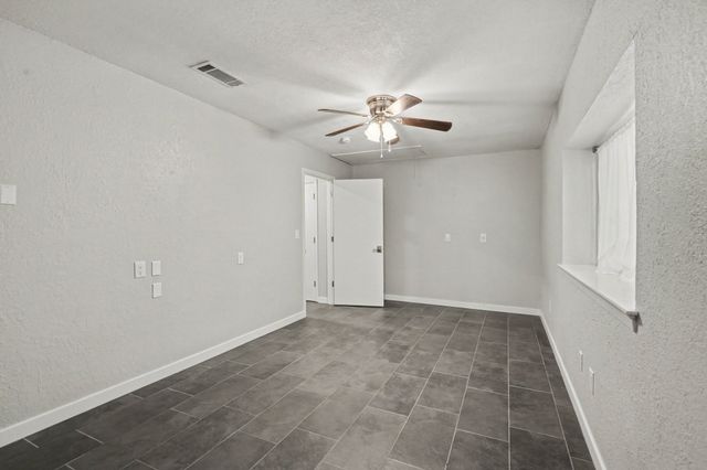 217 Kingswood Road, Willow Park, TX 76087