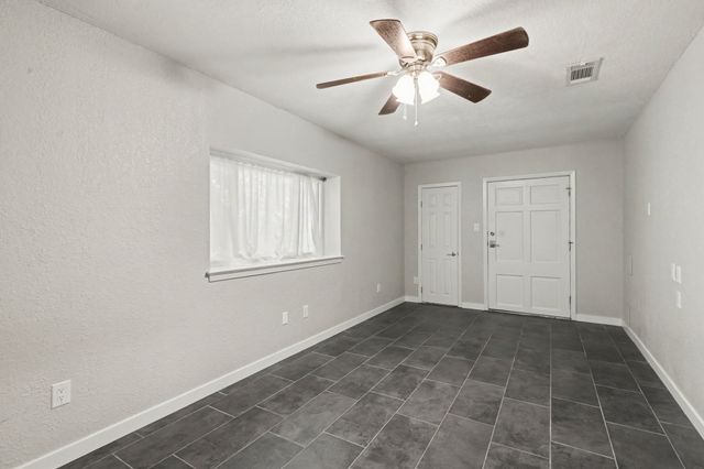 217 Kingswood Road, Willow Park, TX 76087