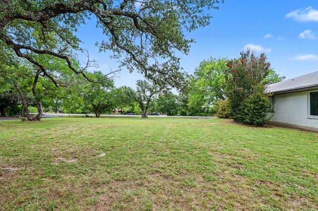 217 Kingswood Road, Willow Park, TX 76087
