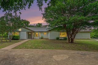 217 Kingswood Road, Willow Park, TX 76087