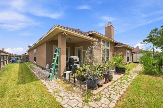8217 Azimuth Ct, Corpus Christi, TX 78414