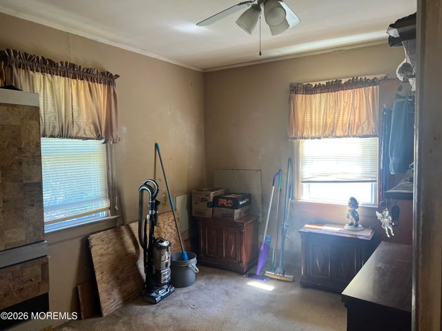 571 Hopping Road, Belford, NJ 07718