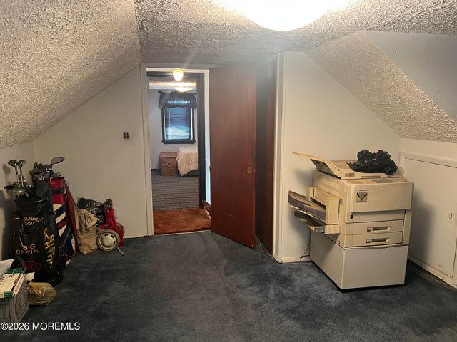 571 Hopping Road, Belford, NJ 07718