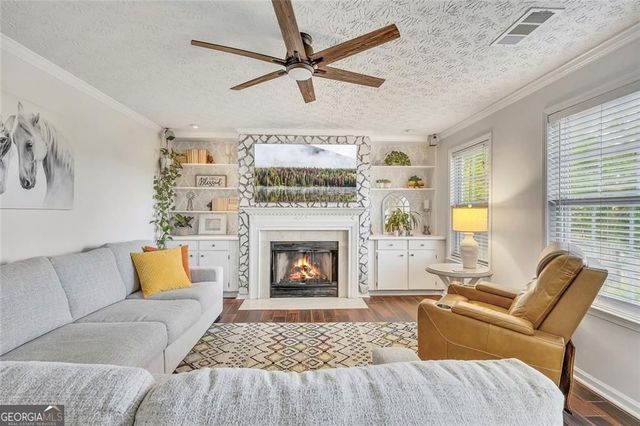 609 River Knoll Court, Woodstock, GA 30188