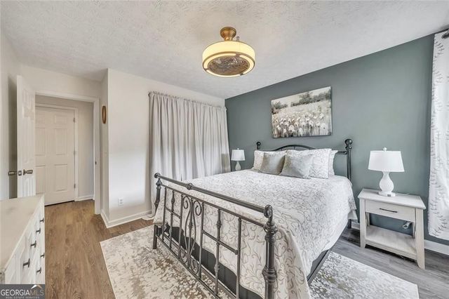 609 River Knoll Court, Woodstock, GA 30188