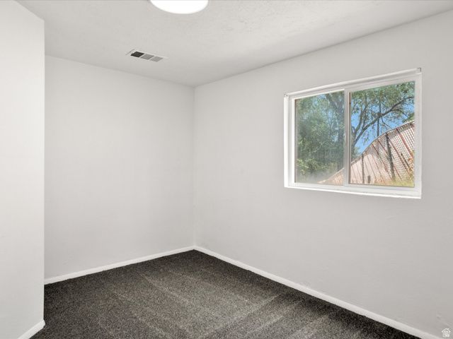 755 E 41ST ST, South Ogden, UT 84403