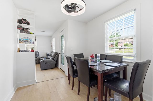 1245 Vultee Blvd, Nashville, TN 37217