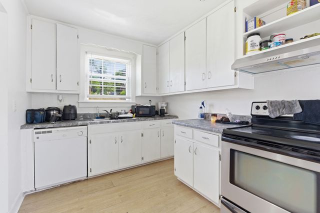 1245 Vultee Blvd, Nashville, TN 37217