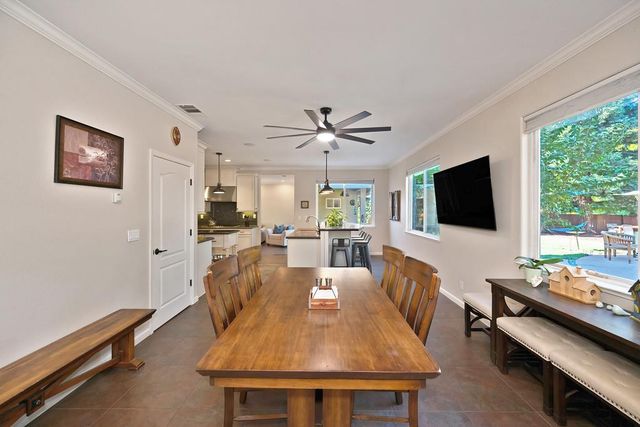 10917 Sunrise Ridge Cir, Auburn, CA 95603