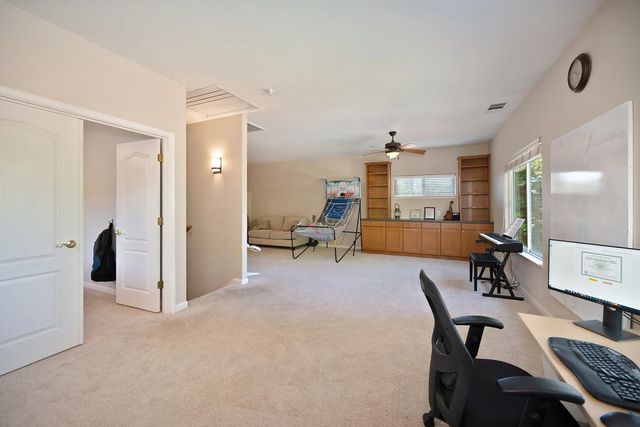 10917 Sunrise Ridge Cir, Auburn, CA 95603