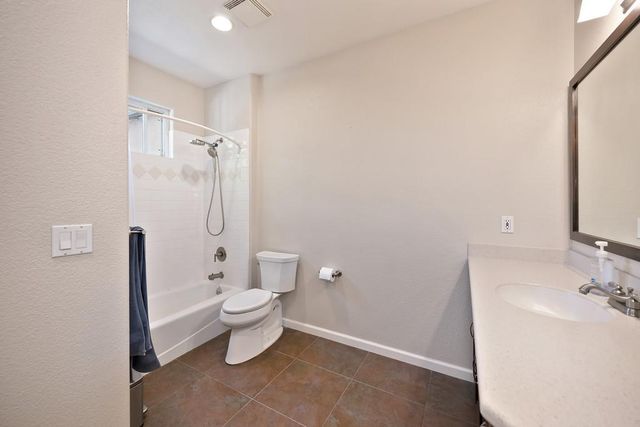 10917 Sunrise Ridge Cir, Auburn, CA 95603