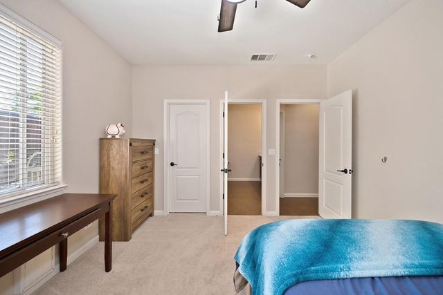 10917 Sunrise Ridge Cir, Auburn, CA 95603